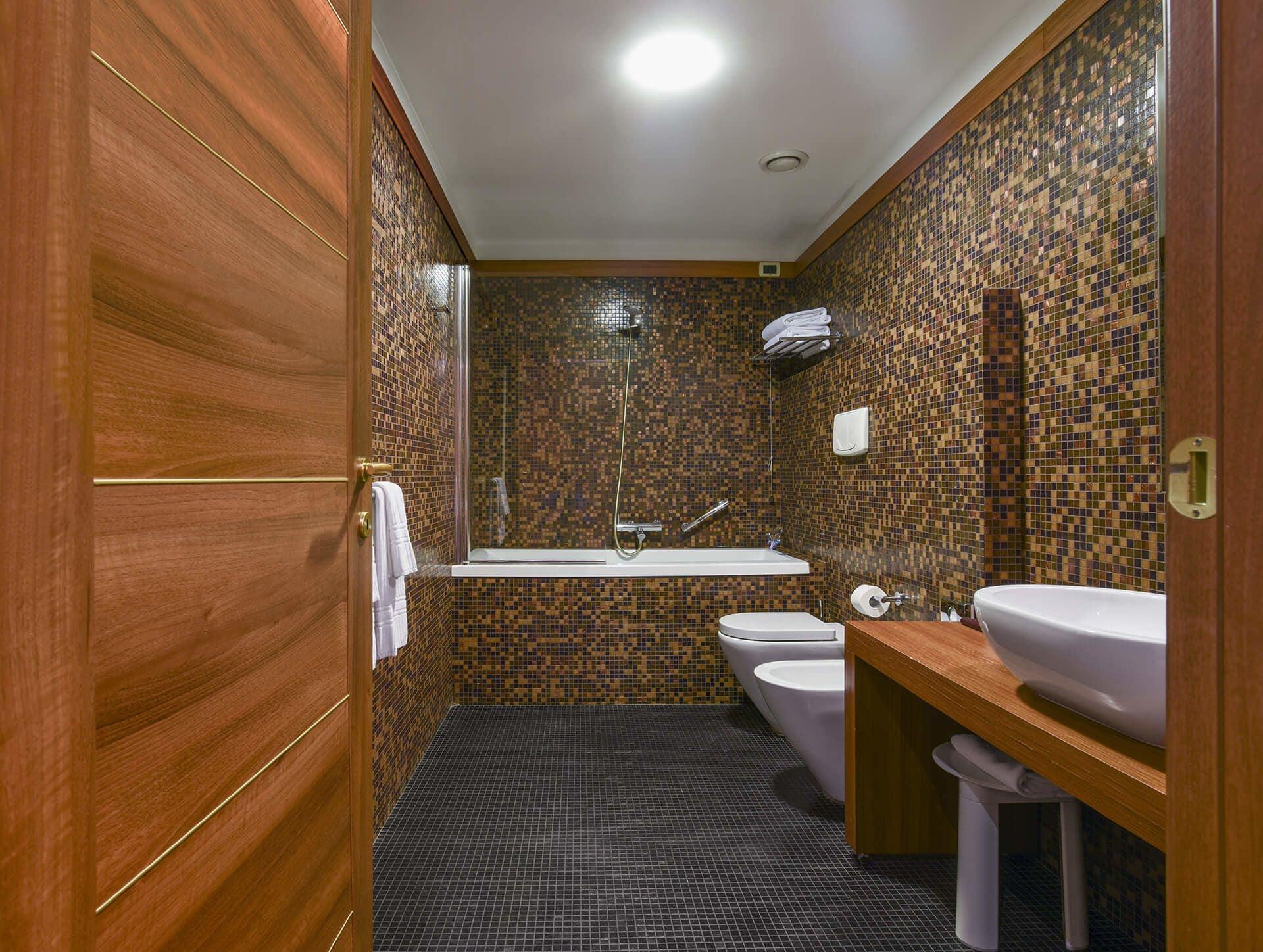 Thai Si Royal Thai Spa Lovadina Eksteriør bilde