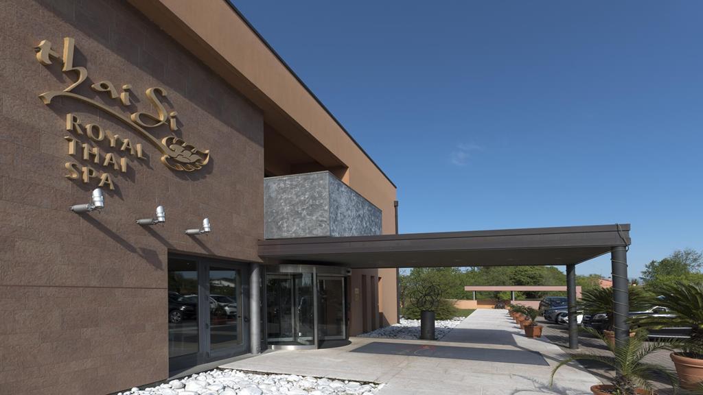 Thai Si Royal Thai Spa Lovadina Eksteriør bilde