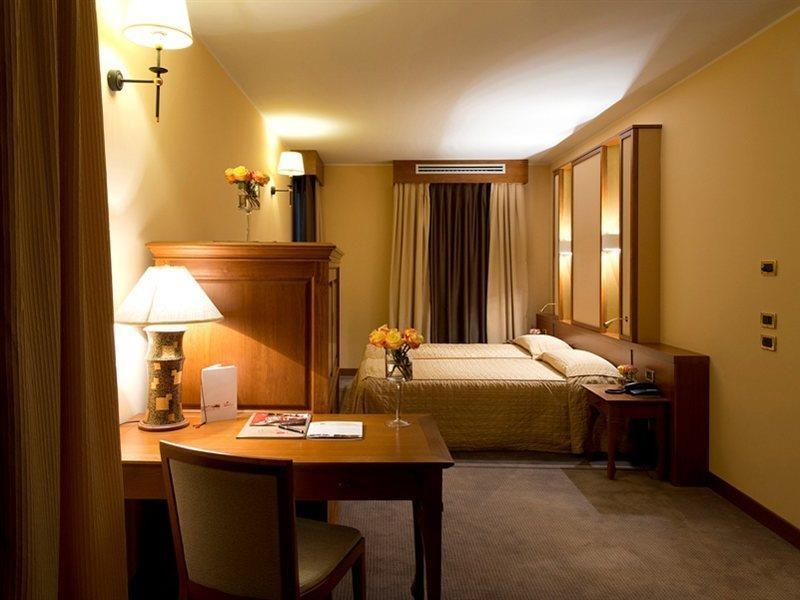 Thai Si Royal Thai Spa Lovadina Eksteriør bilde