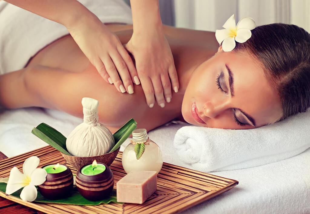 Thai Si Royal Thai Spa Lovadina Eksteriør bilde